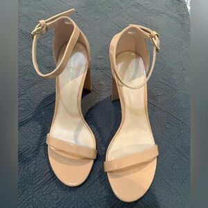 NWOB Stuart Weitzman Nudist 75MM Patent Leather Block Heel, Adobo